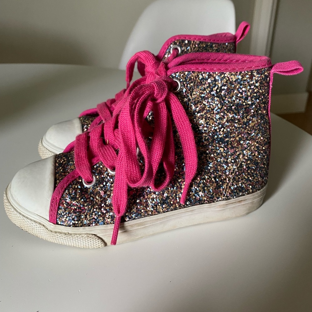Crazy 8 Toddler Girl size 10 sparkle Hightop Sneakers